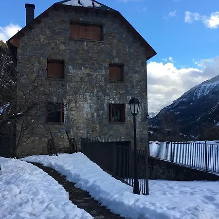 La Ripa De Gonzalo Appartement Parzán